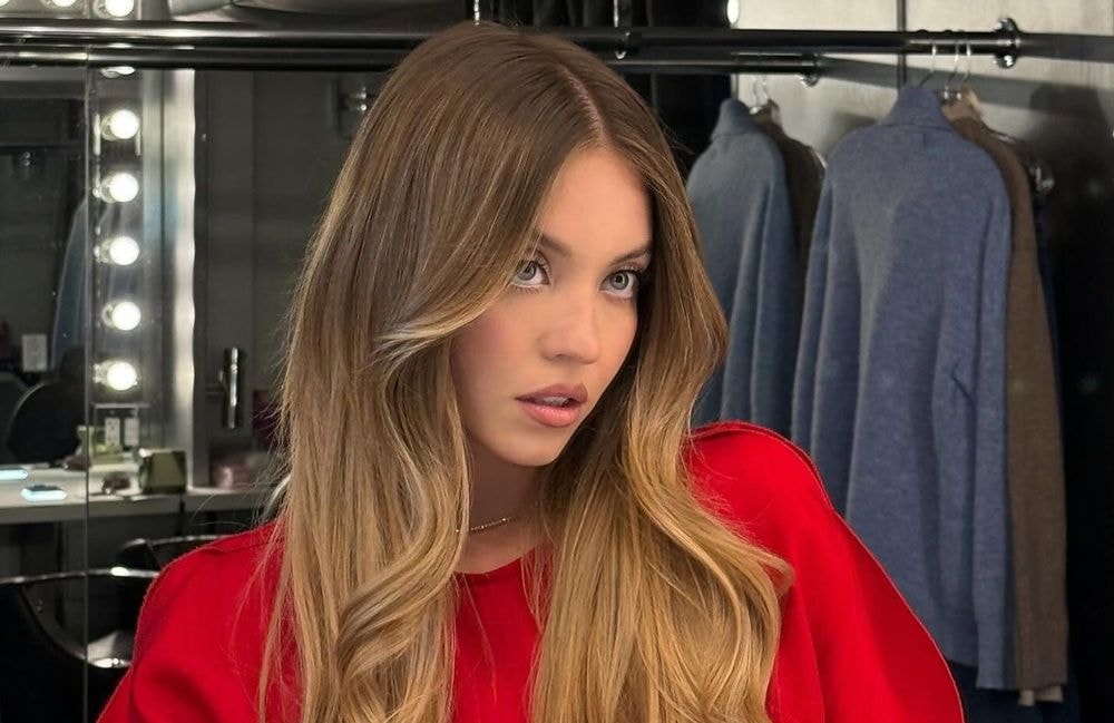 « Elle est obèse » : Sydney Sweeney n'échappe pas au body shaming sur les réseaux sociaux