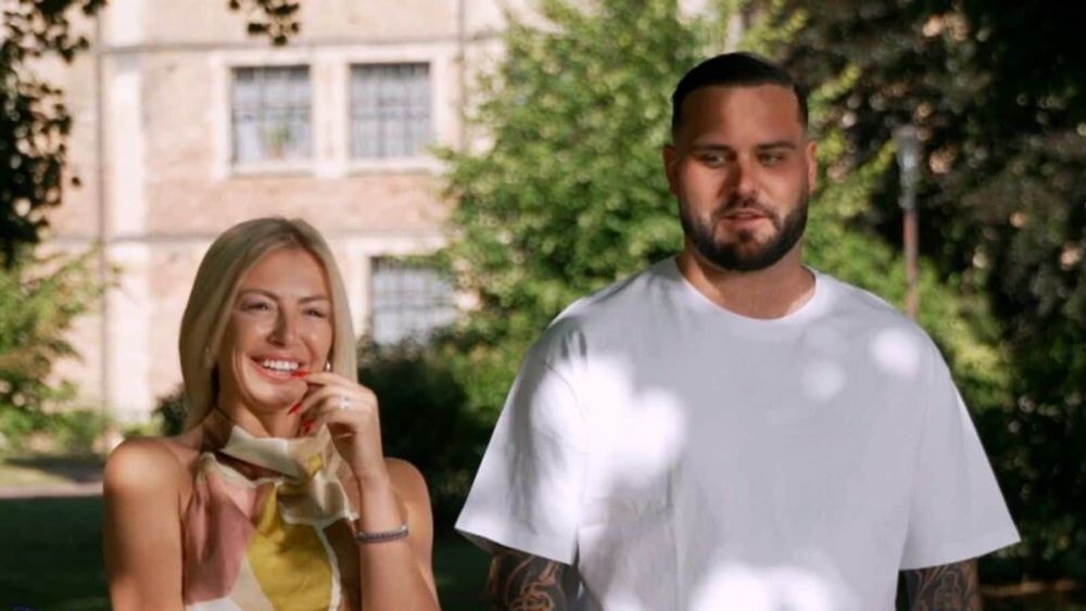 "On a eu un accrochage" : Stéphanie Clerbois et Nikola Lozina (The Cerveau) se livrent sur leur première émission en couple