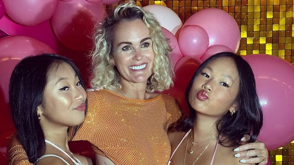 Jade Hallyday franchit un cap : Laeticia fond devant la réussite de sa fille