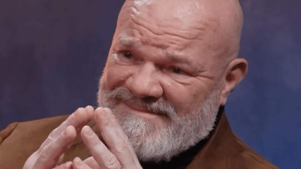 "On était trois dans 12m2" : Philippe Etchebest donne de nouveaux détails sur l’adoption de son fils au Mexique