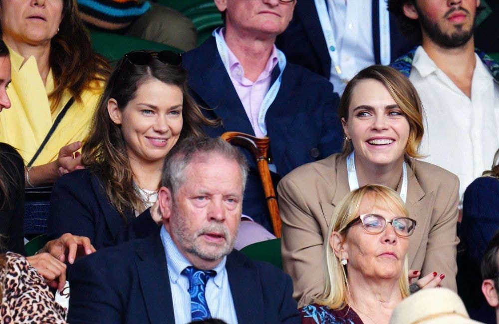 Cara Delevingne célèbre deux ans d'amour avec sa compagne Minke sur Instagram