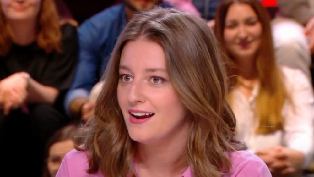 Ambre Chalumeau (28 ans) désinhibée après deux pintes de bière : "Je m’agite comme un écureuil fou"