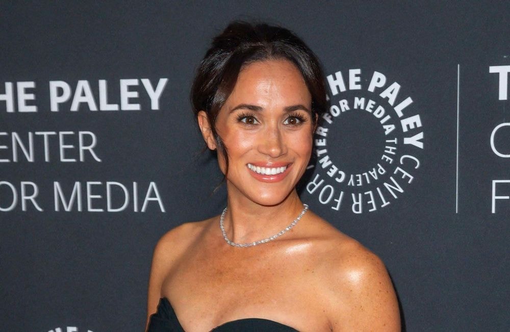 Meghan Markle succombe elle aussi à la robe la plus sensuelle de la saison