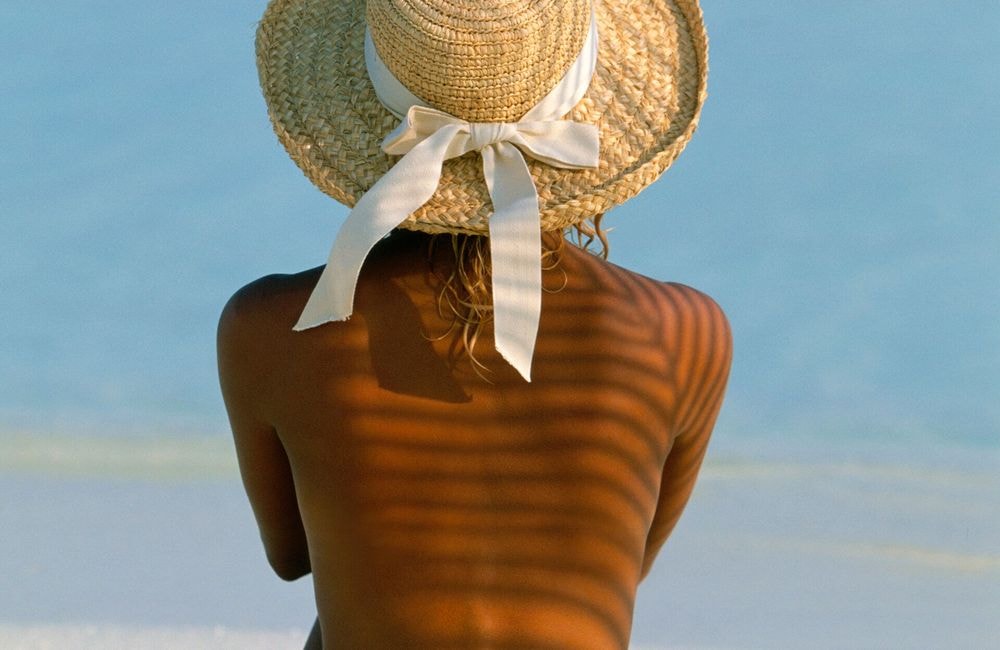 Bronzage « sain », peau « préparée » en cabine UV : les dermatologues démontent ces idées reçues qui ont la vie dure