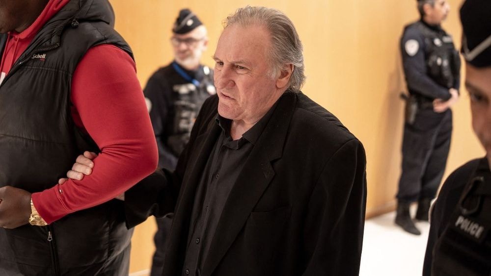 Gérard Depardieu reconnu coupable d’agressions sexuelles et condamné à 18 mois de prison avec sursis