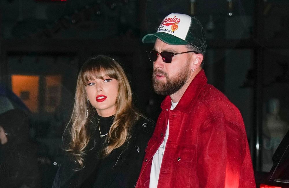 Taylor Swift adopte la manucure la plus minimaliste pour sa demande en mariage