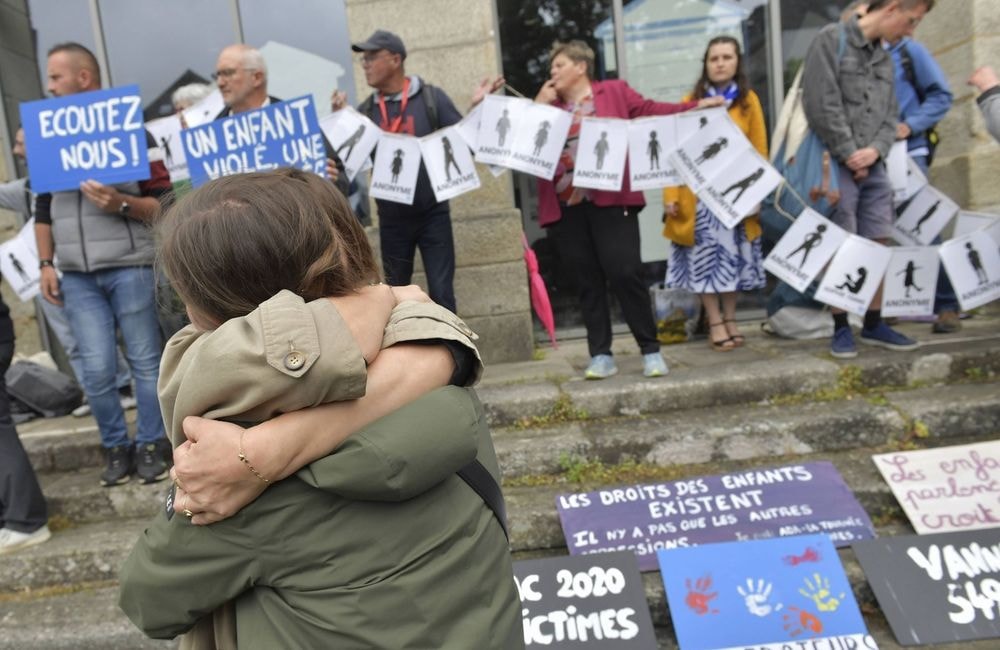 Affaire Le Scouarnec : qu'est-ce que le principe de réparation intégrale invoqué par les victimes ?