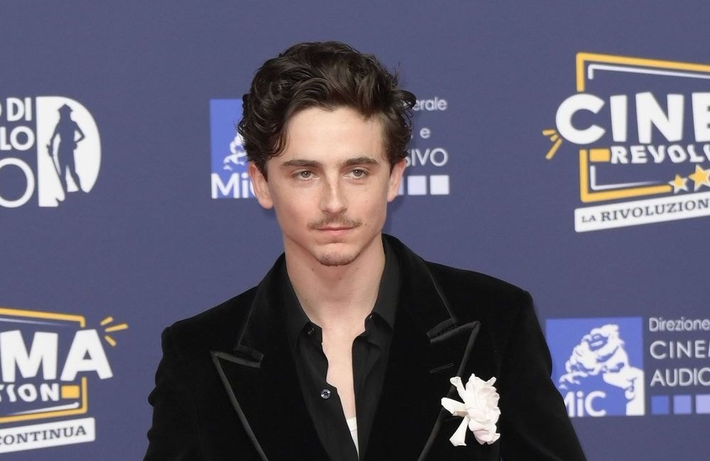 Timothée Chalamet serait le rappeur EsDeeKid : que vaut vraiment cette théorie qui affole Internet ?