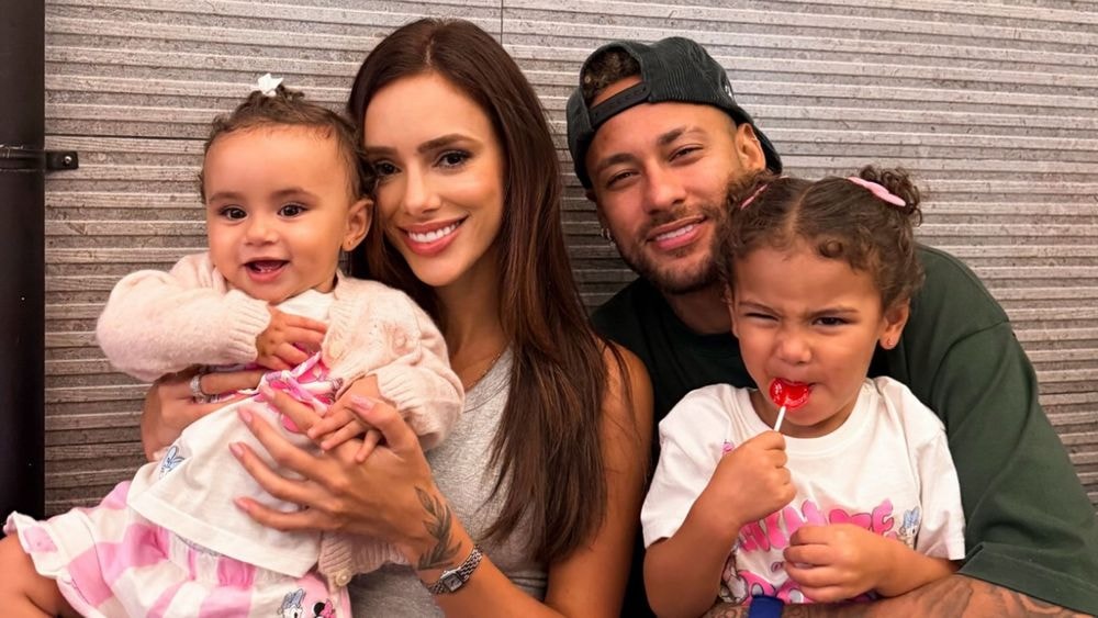 Neymar : bientôt papa pour la 5e fois, il va "devenir fou" en découvrant le sexe du bébé !