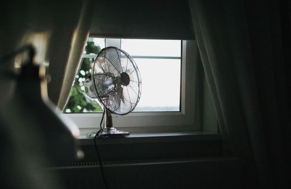 Cette astuce toute simple rafraichira deux fois plus vite votre intérieur