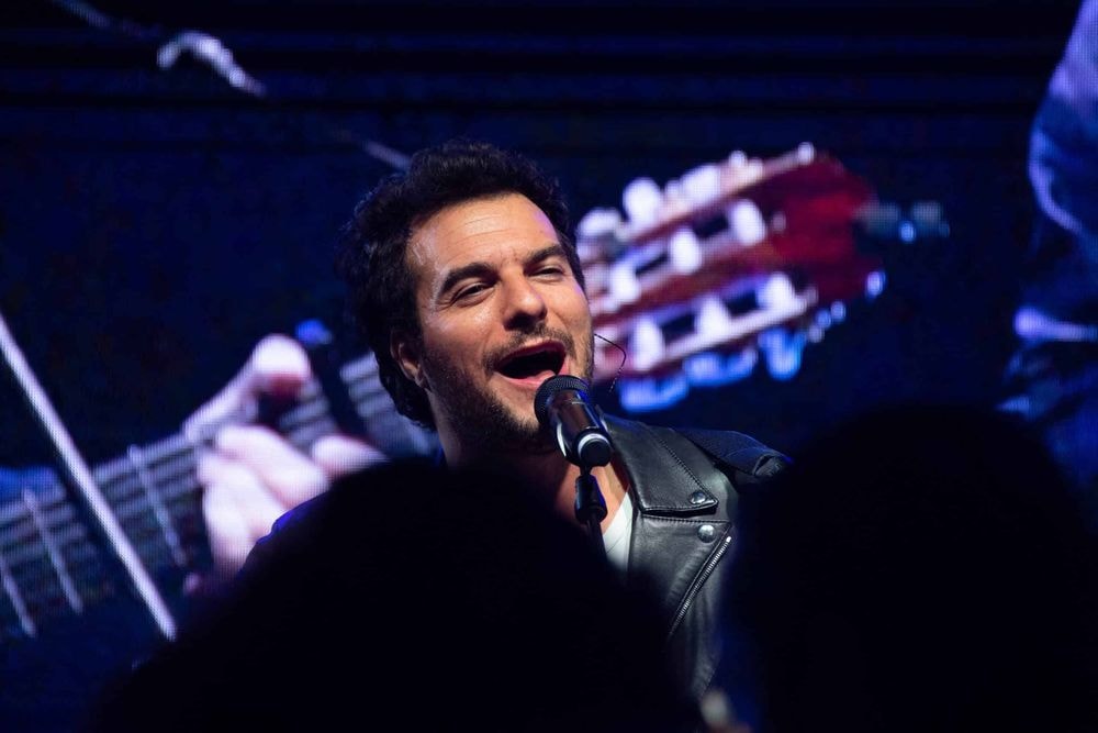 Un ex-candidat de la Star Academy aux urgences oblige Amir à annuler un concert
