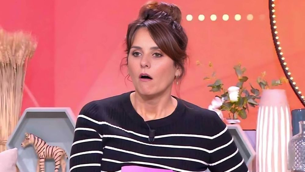 Faustine Bollaert bouleversée par une mère : sa fille de 22 ans en couple avec son ex-beau-père après 17 ans de vie commune