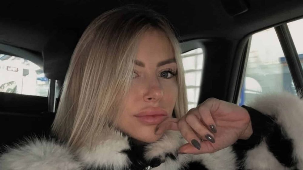 "Ça a été brutal" : Stéphanie Clerbois se confie à cœur ouvert sur sa fausse couche…