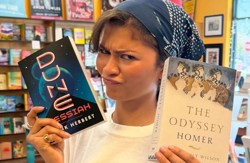 Zendaya confirme le succès de cet accessoire capillaire déjà incontournable l’été dernier