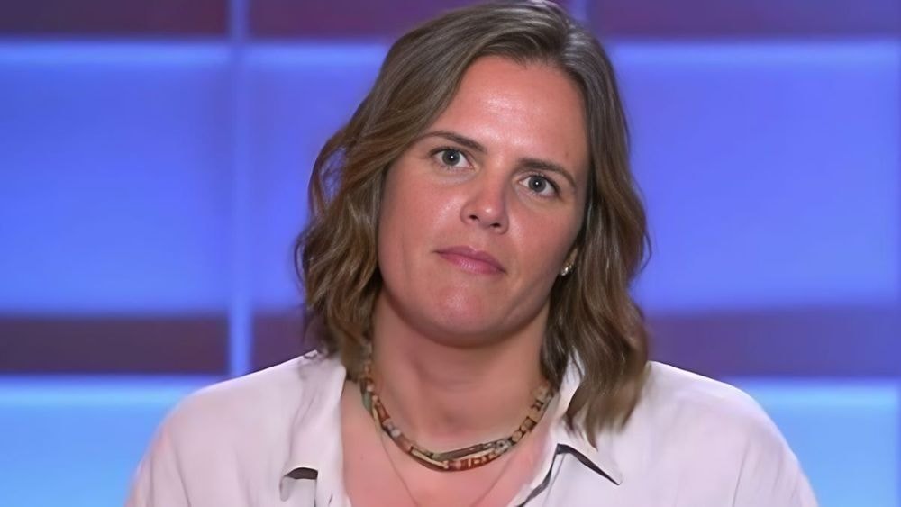 "Moi avec un autre entraîneur..." : Laure Manaudou donne son avis cash sur Philippe Lucas