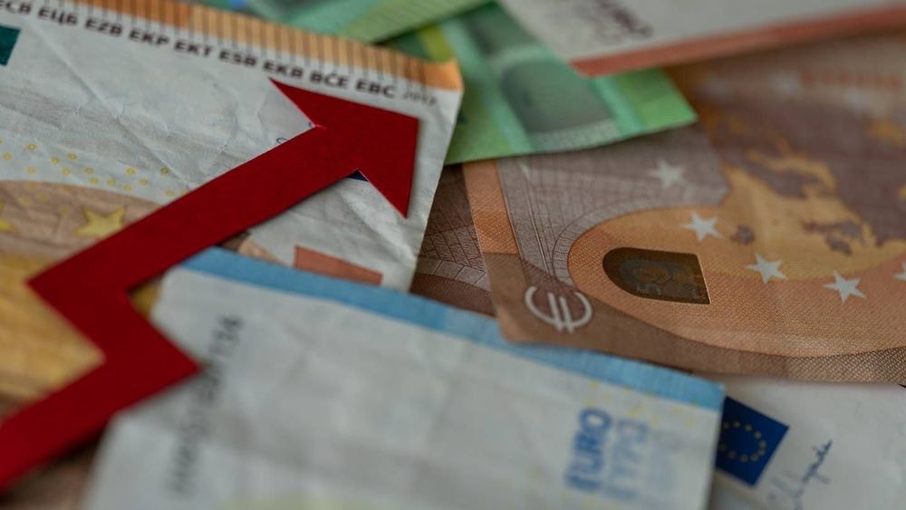 Retraites de 1 100, 1 500 ou 2 500 euros : quelles augmentations vous attendent fin 2024 et en 2025 ?