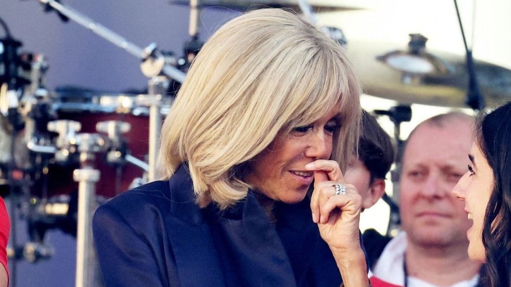 "Je suis née d’un papa et…", Tiphaine Auzière lâche "un scoop" ahurissant sur sa mère Brigitte Macron