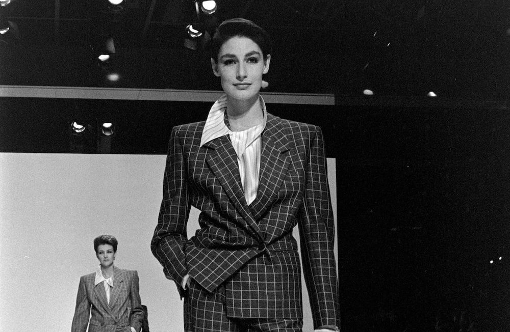 Giorgio Armani : ses pièces vintage en plein boom depuis sa disparition