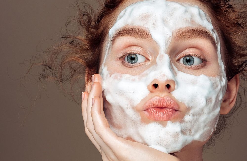 « Morning shed » : cette routine skincare alerte les professionnels