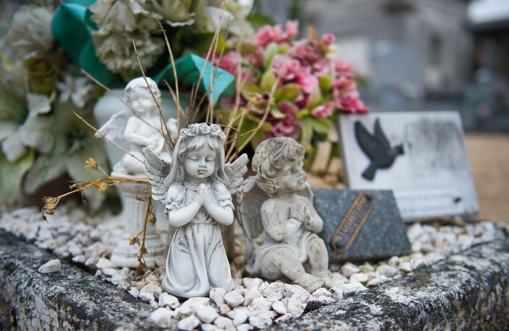 Quarante ans après, les parents de la martyre de l’A10 enfin jugés : la véritable histoire d’une enfant sacrifiée