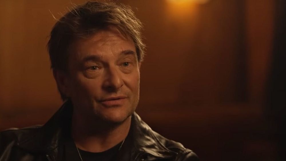 David Hallyday prêt à faire un projet avec Laura Smet ? "Elle peut chanter mais…"