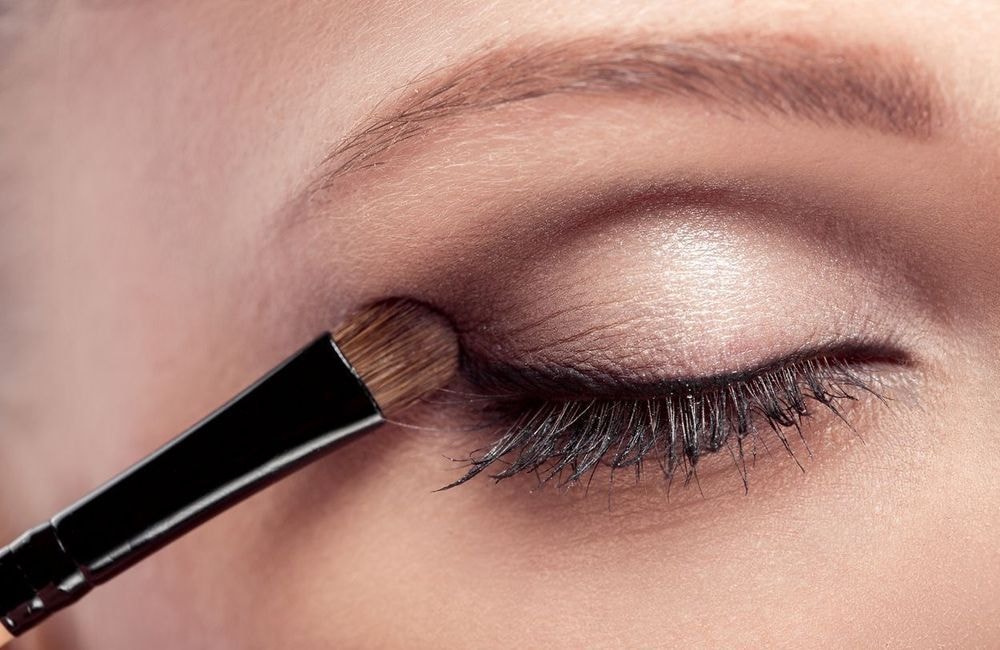 Snowflake Shadow : le make-up givré qu’on adopte pour les fêtes