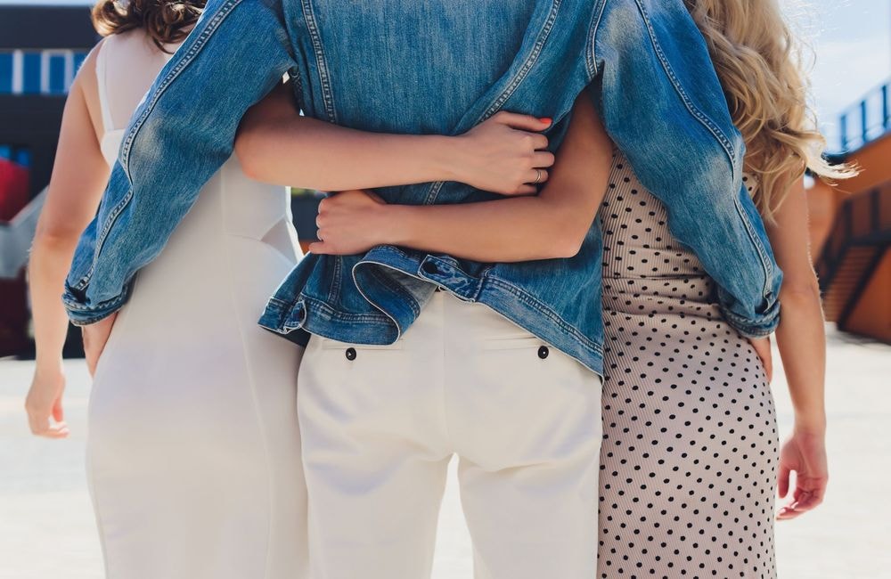 Être attiré par des personnes déjà en couple : focus sur la symbiosexualité
