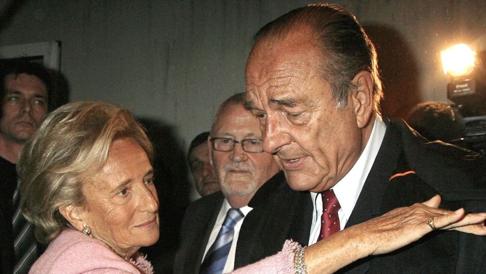 "Vous me quittez !" : l’ultimatum de Bernadette Chirac à son époux après une infidélité avec une séduisante journaliste