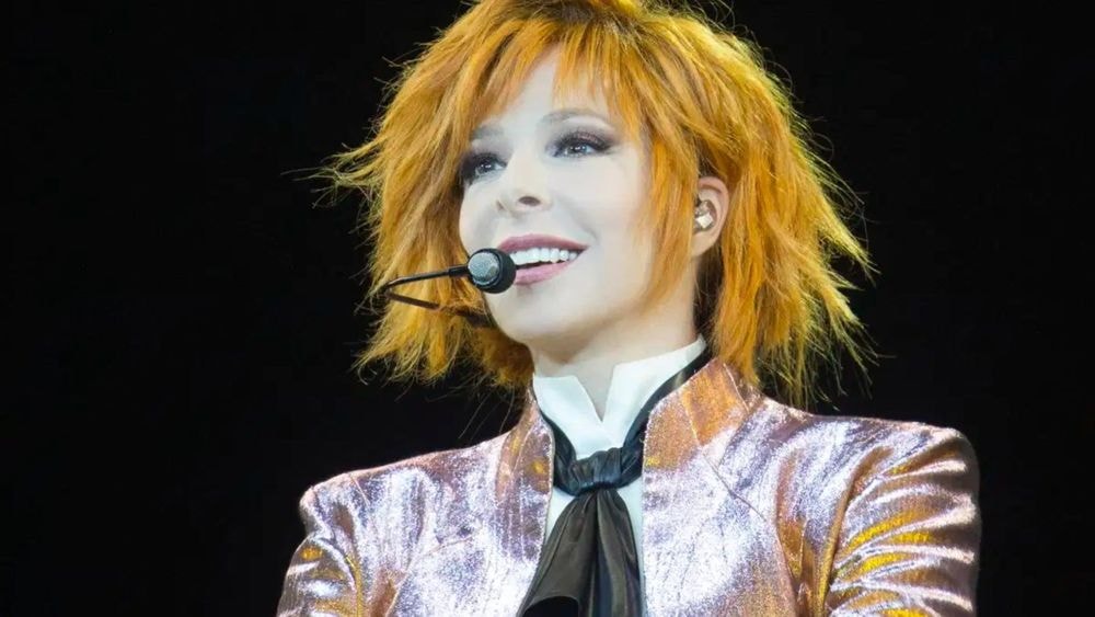 Mylène Farmer en concert au Stade de France : ce détail qui a fortement dérangé ses fans venus en nombre pour applaudir leur idole !