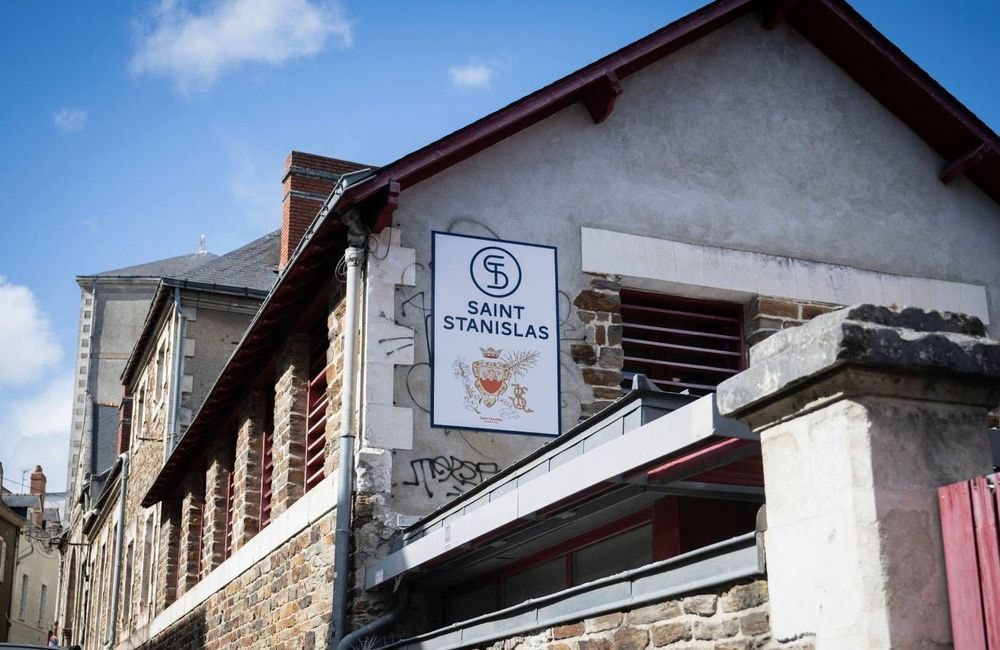 Enquête ouverte après le suicide d’un homme qui dénonçait des violences sexuelles dans un établissement catholique de Nantes