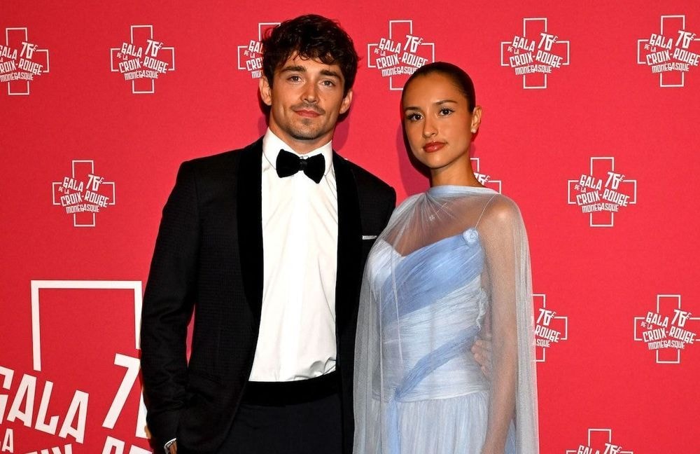 Charles Leclerc, fiancé : le pilote à demandé sa compagne Alexandra Saint Mleux en mariage
