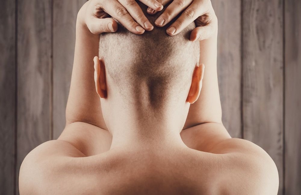 Cancer : les bons gestes pour accompagner ma chute de cheveux