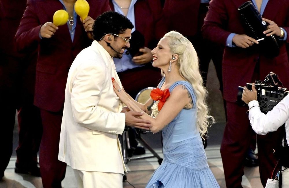Lady Gaga adresse un tendre message à Bad Bunny après sa participation surprise au Super Bowl