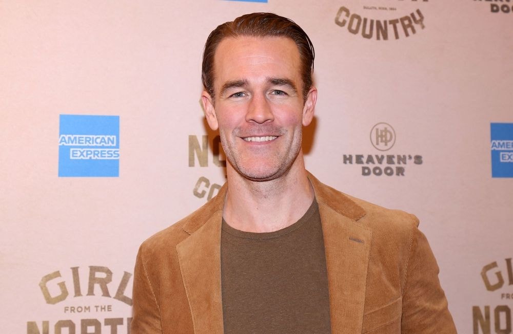 James Van Der Beek : sa veuve Kimberly lui rend hommage trois mois après sa disparition, « la réalité s'impose »