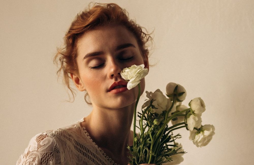 Avec 167 millions de recherches, cette tendance olfactive vintage fait son grand retour en 2026