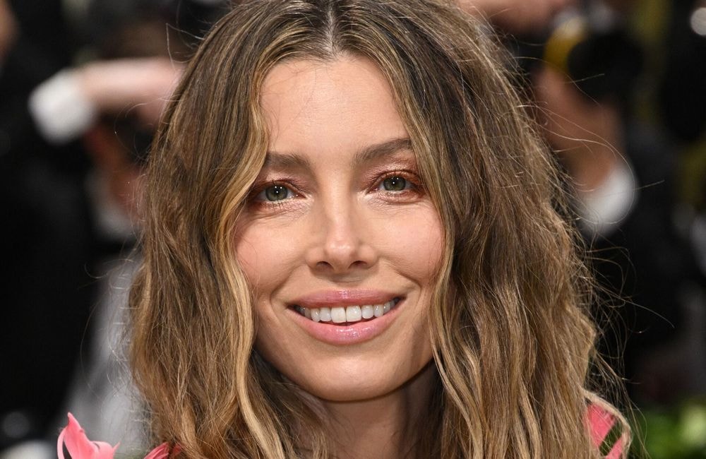Voici le secret belle peau le mieux gardé des célébrités