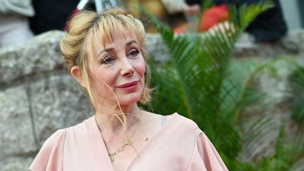"Je n'y arriverai pas" : Julie Depardieu sans filtre sur l'éducation de ses enfants