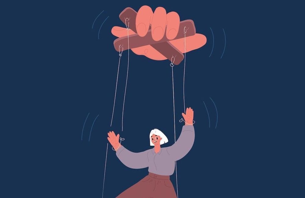 Compliments, désillusions : qu’est-ce que le « love bombing » au travail et comment s’en protéger ?