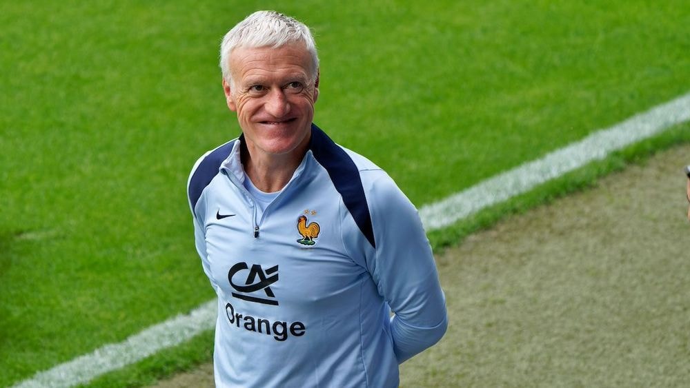 Didier Deschamps révèle le genre d'amant qu'il est avec sa femme : "Quand j'arrive à la maison..."
