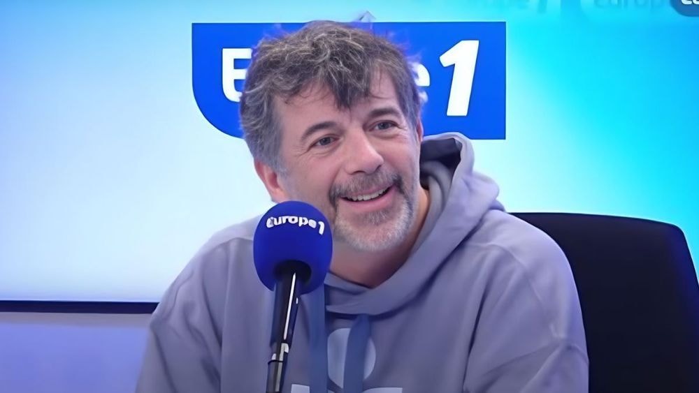 Stéphane Plaza attiré par une cliente bien plus âgée, il finit dans son lit : "Elle a le droit au plaisir aussi"
