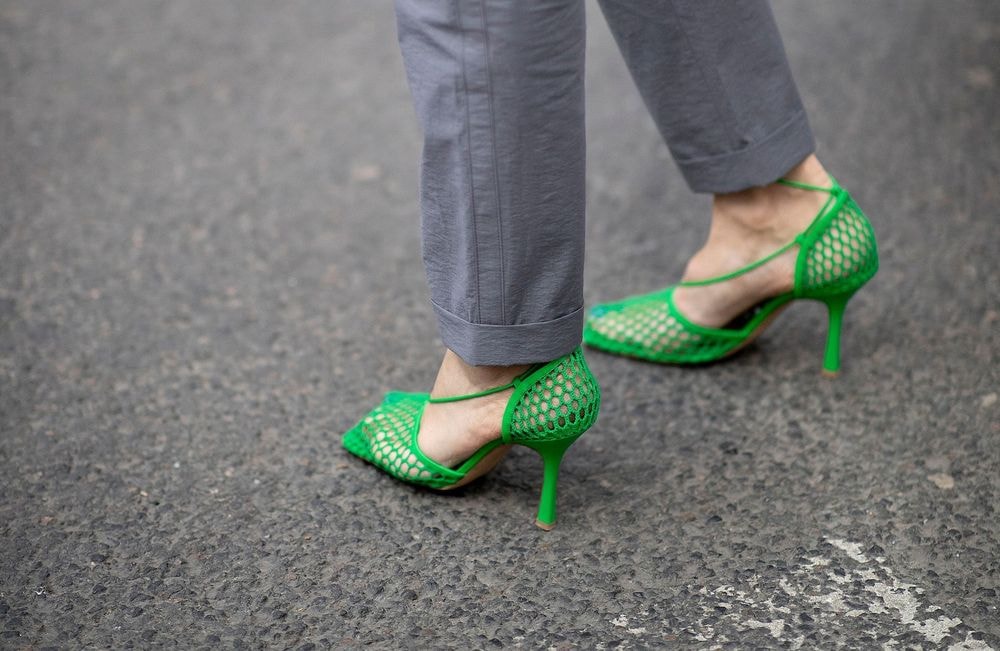 5 chaussures d’été fermées pour celles qui n’aiment pas montrer leurs pieds