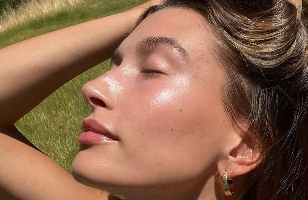 Voici le bon ordre dans lequel appliquer ses cosmétiques pour plus d’efficacité