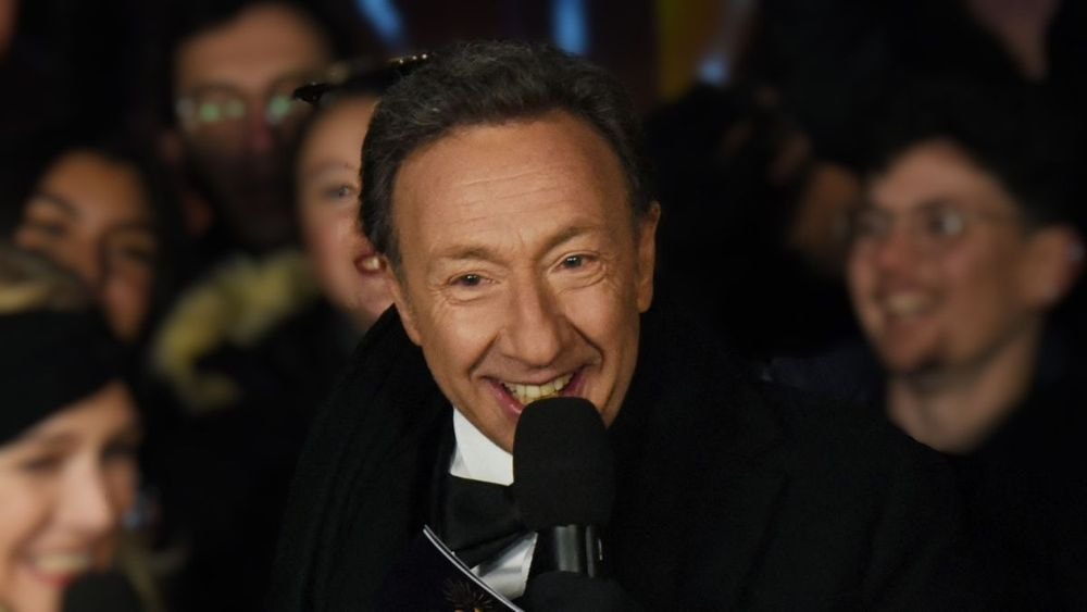 Stéphane Bern : "Ce n'était pas parce que j'allais dîner à TF1 que je déménageais", l'animateur met les choses au clair après son élimination