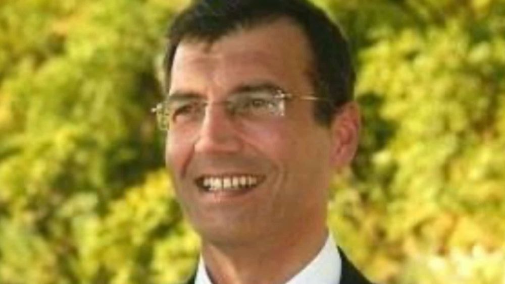 "Xavier Dupont de Ligonnès est vivant" : Aqababe annonce avoir résolu l'enquête du siècle, une photo inédite dévoilée !