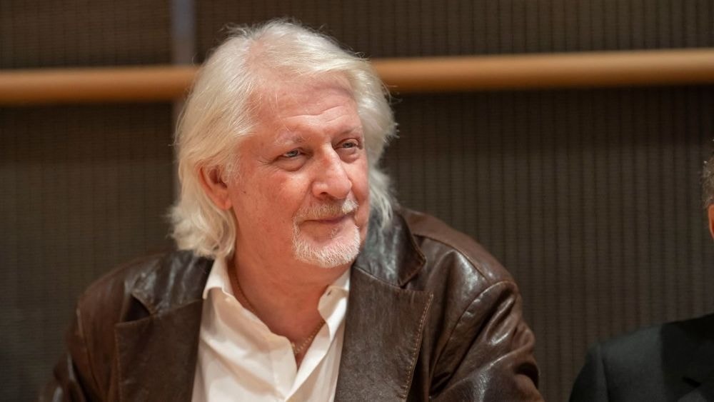 "J'étais déprogrammé d'un…" : Patrick Sébastien fracasse "un journal du Nord"