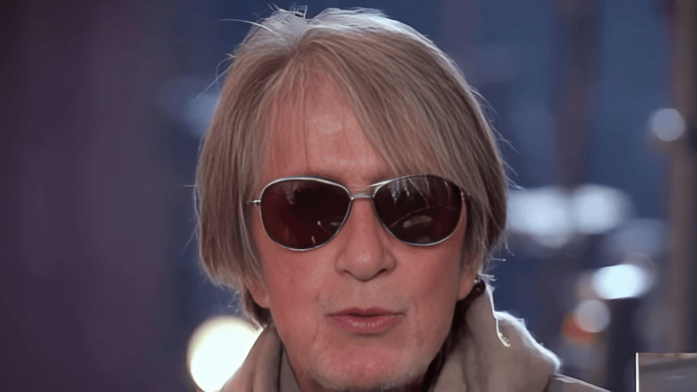 Jacques Dutronc, un goujat : Françoise Hardy "choquée" par sa première fois au lit avec lui
