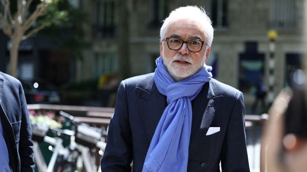 Pascal Praud insurgé face à la démission de Sébastien Lecornu : "Un seul mot s'impose ce matin, c'est…"
