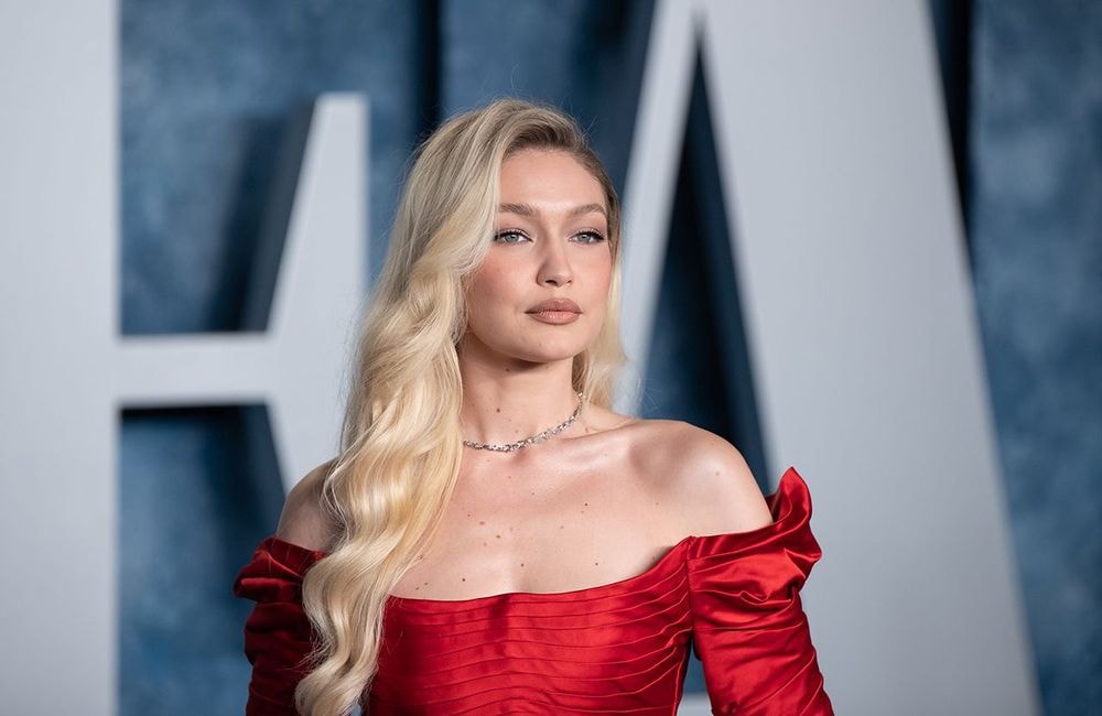 Adieu les longueurs, Gigi Hadid adopte cette coupe courte ultra tendance