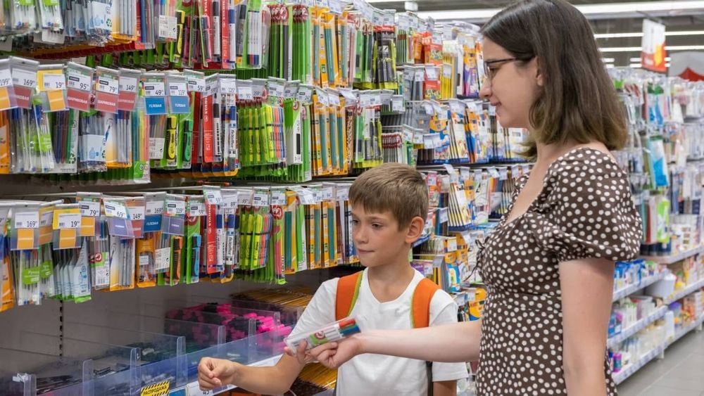 Allocation de rentrée scolaire : virements CAF dès le 4 août, jusqu'à 466 euros par enfant