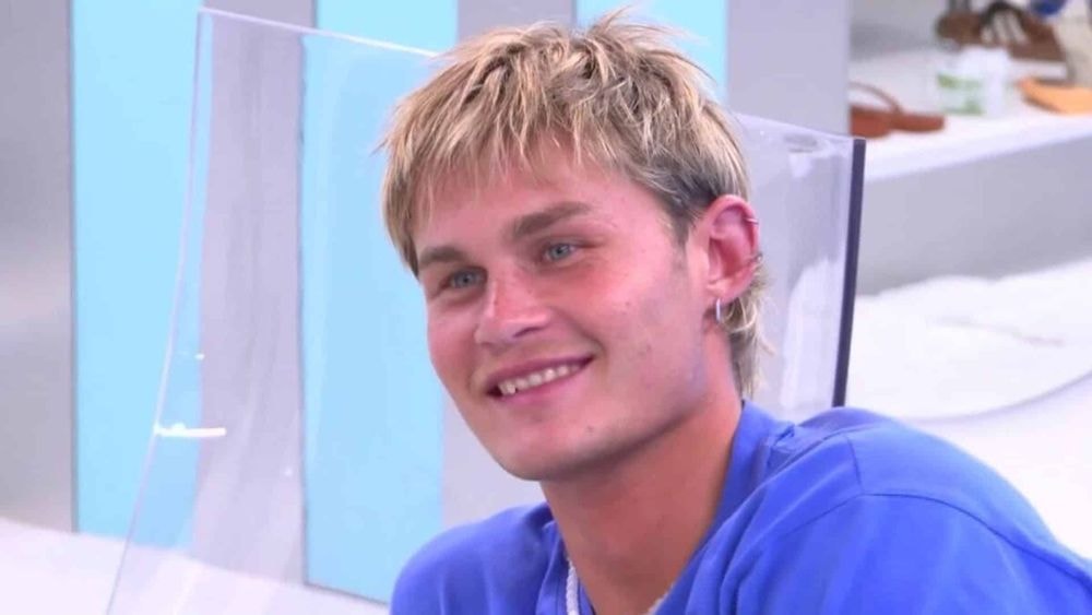 Adrien (Secret Story) : il prend une décision radicale et catégorique après son élimination